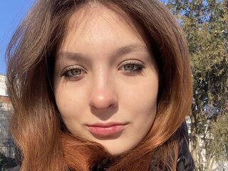 SilviaBeale's LiveJasmin live cam models Profile Image